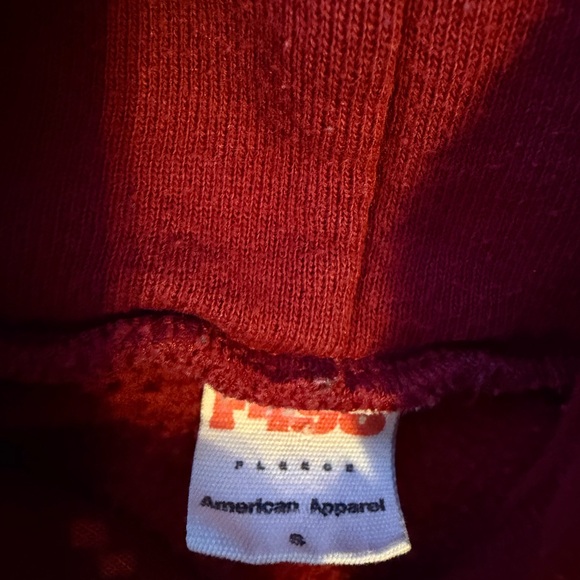 Salmon Sisters Red Graphic Hoodie size small - Picture 4 of 5